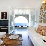 Luxurious Mykonos With Pool *