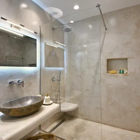Vila Luxurious In Mykonos With Pool Agios Ioannis Diakoftis