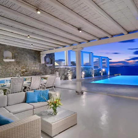 Luxurious Mykonos With Pool Villa Agios Ioannis Diakoftis